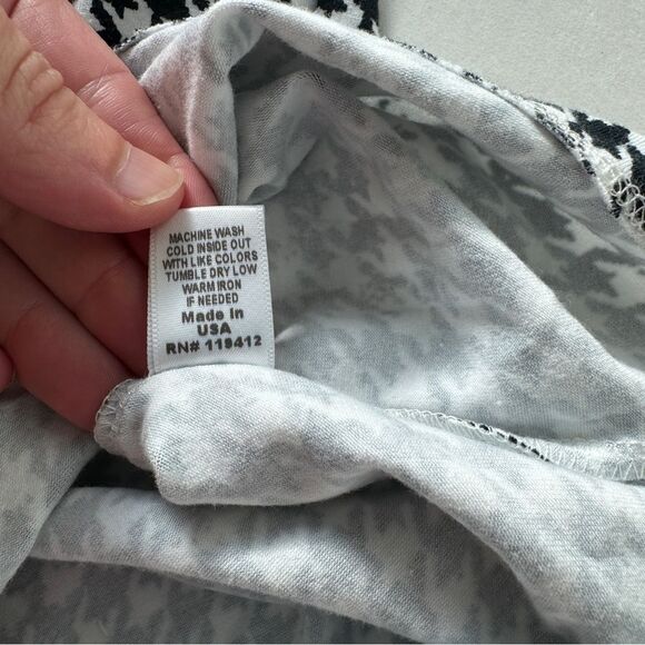 Monrow Black White Houndstooth Jersey Midi Dress Size X-Small NWT - Picture 7 of 7